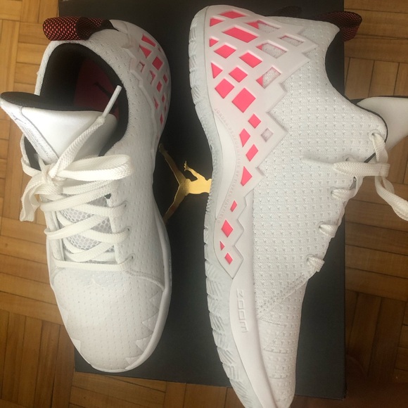 Jordan Jumpman Diamond Low Basketball shoes - Picture 4 of 7